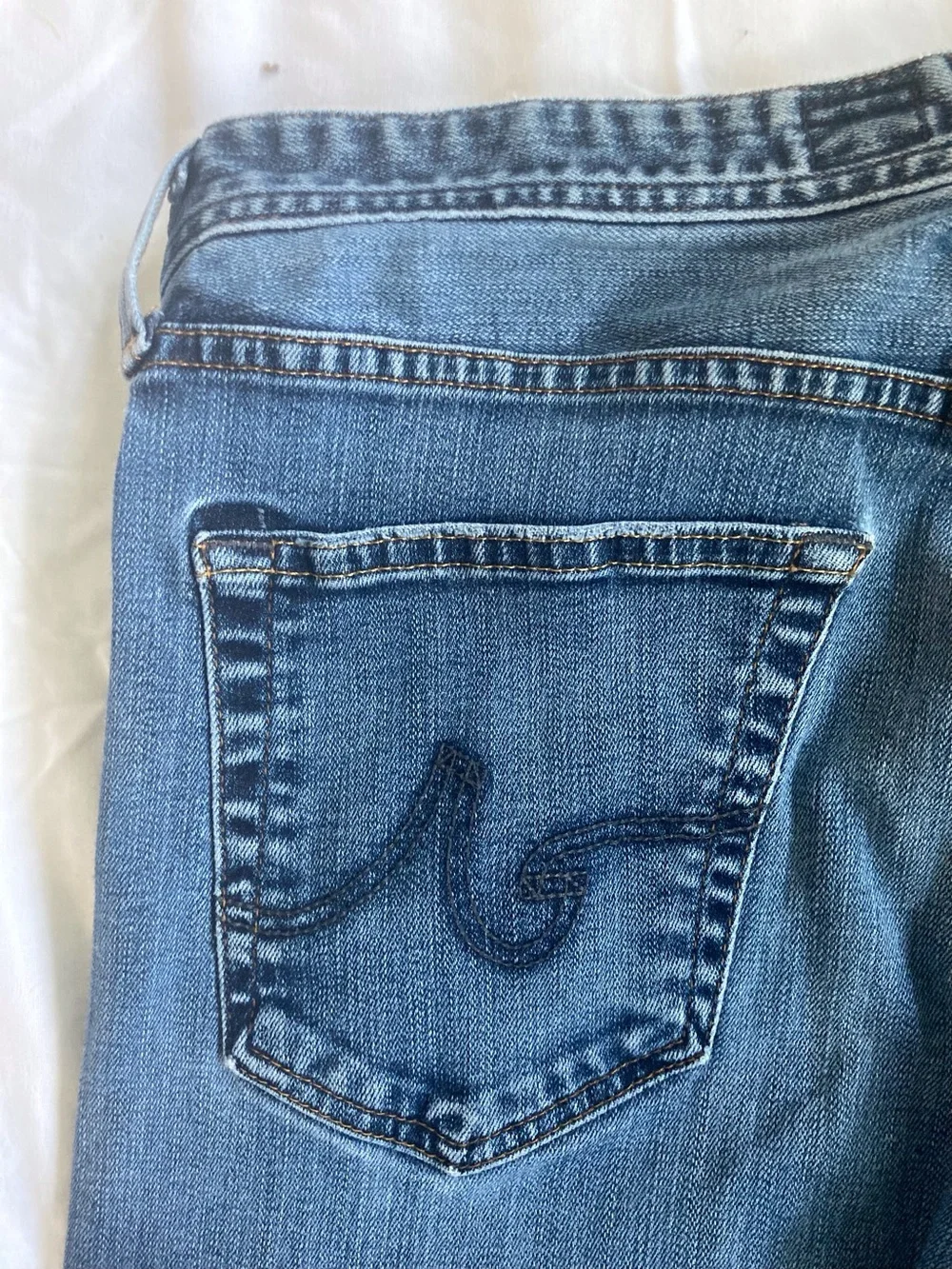 AG Adriano Goldschmied  The Graduate Jeans Made in USA 36X34 South Gate, CA.2016